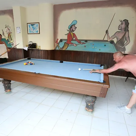 塔楼酒店 厄吕代尼兹